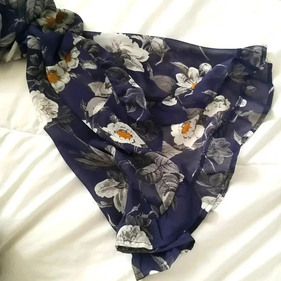 Altar'd State Navy Long sleeve Floral Dress - Picture 5 of 6